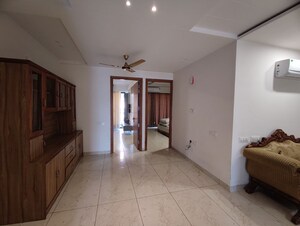 Room in 3 BHK Builder Floor at Sector 9 Panchkula – for Rent