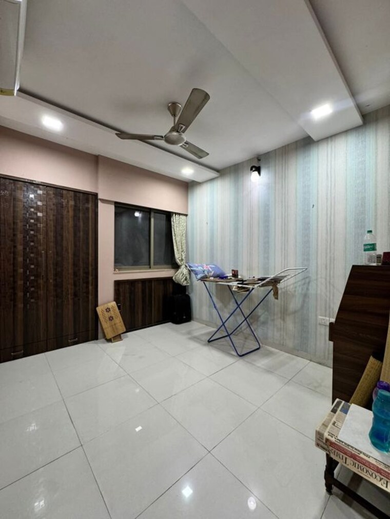 Team Area, lodha-splendora 3 Bedroom 1124 Sq.Ft. Apartment In Ghodbunder Road Thane 10377540