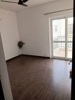 3 BHK Apartment For Rent in Auric City Homes