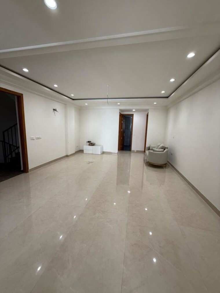 Room, alaknanda-maxxus-eden-estate 3 Bedroom 1786 Sq.Ft. Apartment In Ghazipur Zirakpur 10377559