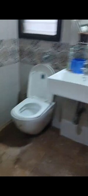 Bathroom in 2.5 BHK Apartment at Andheri East – for Sale