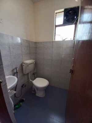 Bathroom in 1 BHK Apartment at Ninex RMG Residency, Sector 37c – for Rent