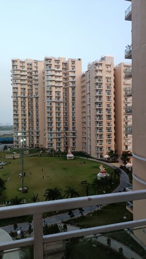3 BHK Apartment – Exterior View View at Samridhi Luxuriya Avenue, Sector 150 - for Rent