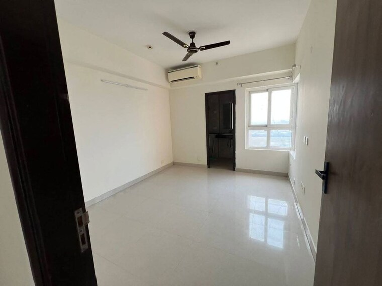 Room, adani-m2k-oyster-grande 3.5 Bedroom 1900 Sq.Ft. Apartment In Sector 102 Gurgaon 10377594