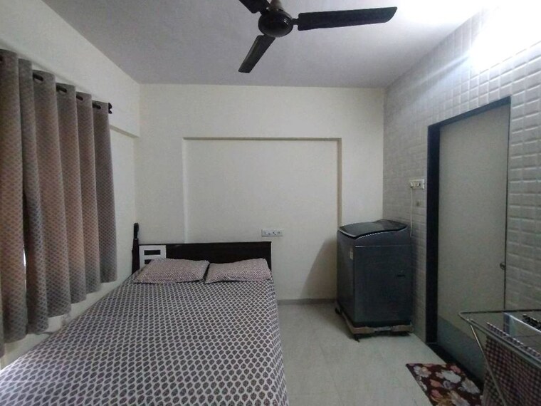 Master Bedroom, nirmal-lifestyle-residency-chs-ltd 2 Bedroom 900 Sq.Ft. Apartment In Mulund West Mumbai 10377570