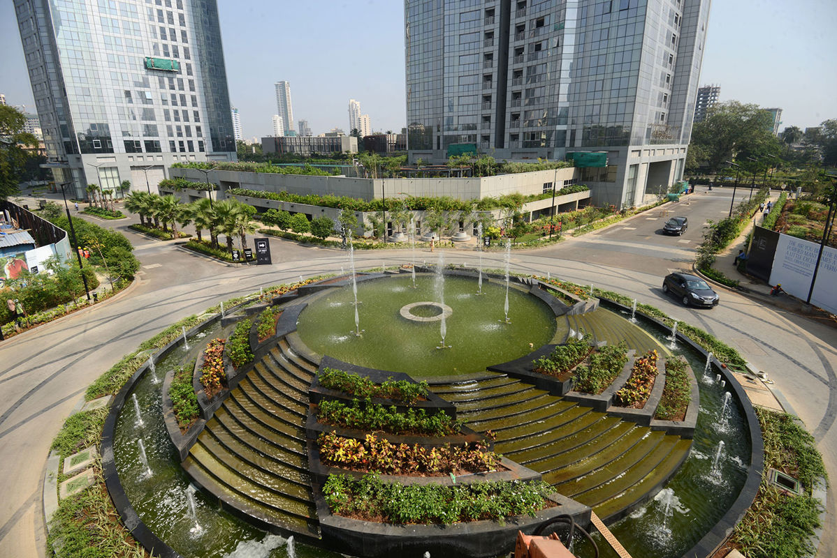 3 BHK 1650 Sq.Ft. Apartment in Bombay Realty Island City Center ICC
