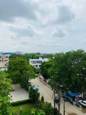 Plot Area in 3 BHK Apartment at Rewarding Udhyam Vatika, Manrauli – for Rent