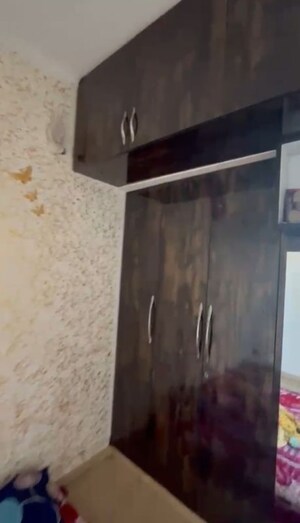 Furnished Amenities in 2 BHK Apartment at Gaur Atulyam, Omicron I Greater Noida – for Rent