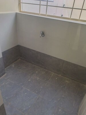 Room in 1 BHK Apartment at Hari Priya Kondapur, Kondapur – for Rent