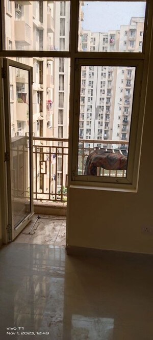 2 BHK Apartment For Rent in Shree Vardhman Mantra, Sector 67