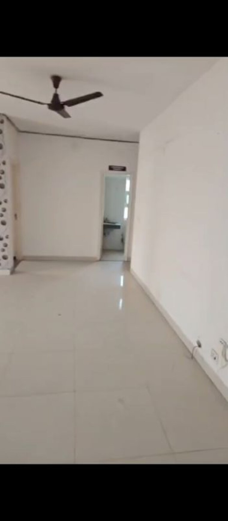 Room, bptp-park-81 4 Bedroom 500 Sq.Yd. Builder Floor In Sector 81 Faridabad 10377639