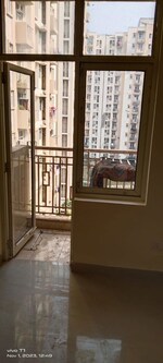 2 BHK + Extra Room 755 Sq.Ft. Apartment in Shree Vardhman Mantra