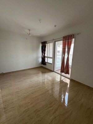 Room in 2 BHK Apartment at VTP Belair, Mahalunge – for Rent