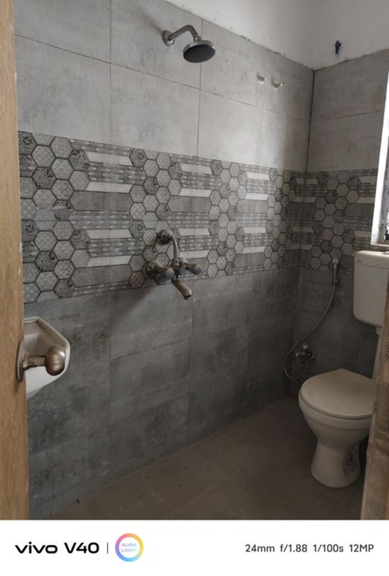 Bathroom, nayabad 2 Bedroom 795 Sq.Ft. Builder Floor In Nayabad Kolkata 10377649