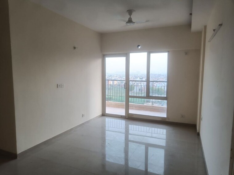 Room, mcc-signature-heights 3 Bedroom 1500 Sq.Ft. Apartment In Raj Nagar Extension Ghaziabad 10377677