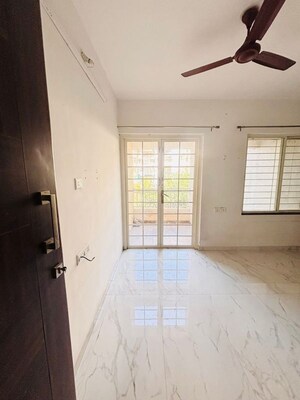 Room in 2 BHK Apartment at Atlanta Apartment Wakad, Wakad – for Rent