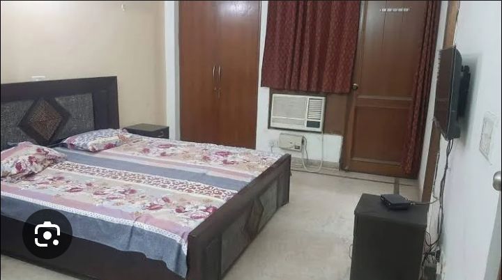 3 BHK Builder Floor For Rent in Safdarjung Enclave
