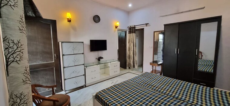 Bedroom, ansal-plaza-gurgaon 3 Bedroom 1500 Sq.Ft. Builder Floor In Palam Vihar Gurgaon 10231956