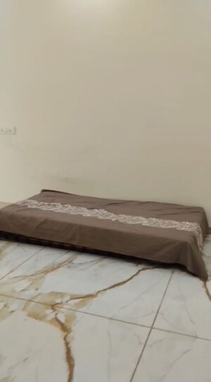 Bedroom in 3 BHK Apartment at Mahesh Kutir, Chembur – for Rent