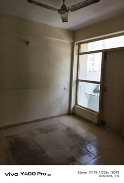 1 BHK + Pooja Room,Servant Room,Study Room,Extra Room,Basement,Store Room Apartment For Rent in Auric City Homes