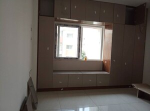 Room in 3 BHK Apartment at Lansum Eden Gardens, Kondapur – for Rent