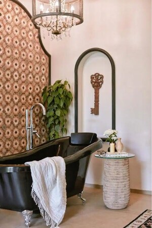 Furnished Amenities in 3 BHK Villa at Assagao – for Sale