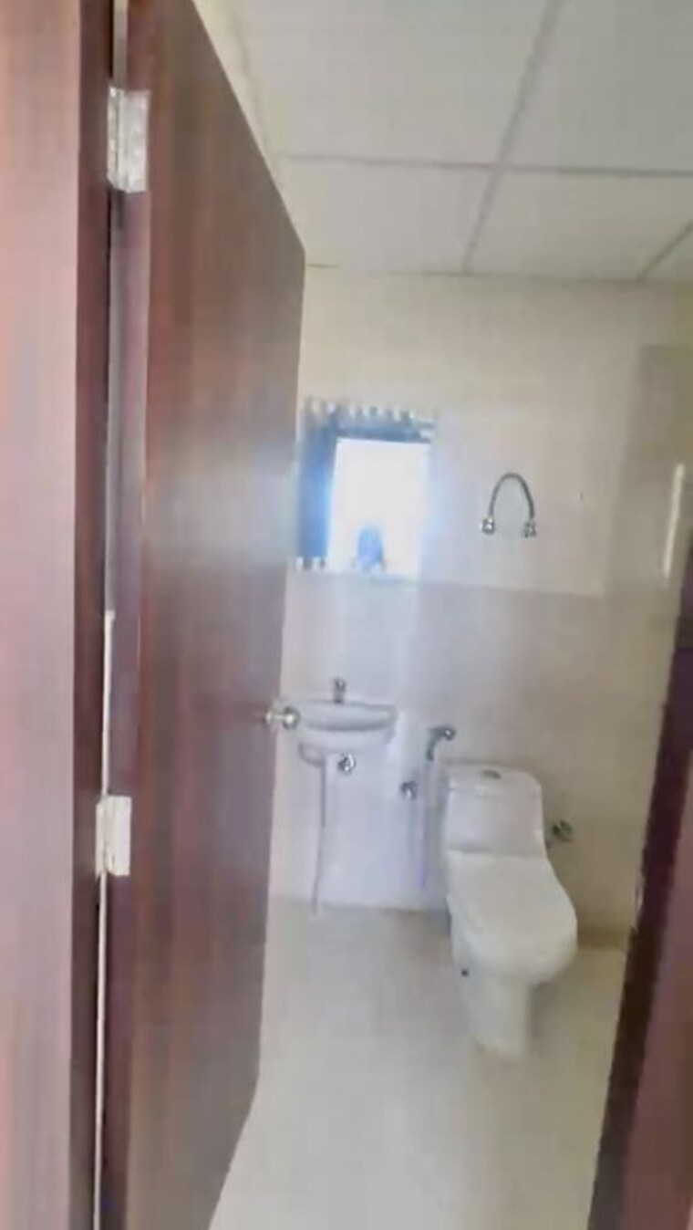 Bathroom, pyramid-midtown 2 Bedroom 599 Sq.Ft. Apartment In Sector 59 Gurgaon 10377727