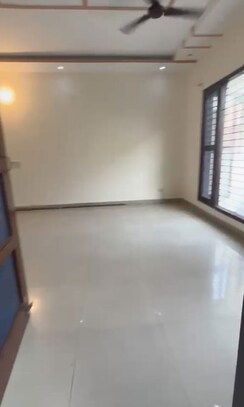 2 BHK Builder Floor For Rent in Ghazipur
