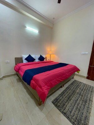 Bedroom in 1 BHK Builder Floor at Kanhai – for Rent