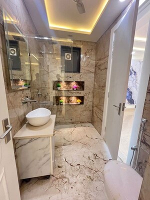 Bathroom in 3 BHK Builder Floor at Fidato Honour Homes, Sector 89 – for Sale