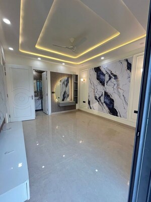 Room in 3 BHK Builder Floor at Fidato Honour Homes, Sector 89 – for Sale