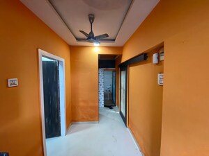 Room in 1 BHK Builder Floor at Express View Apartment Mumbai, Kurla – for Sale