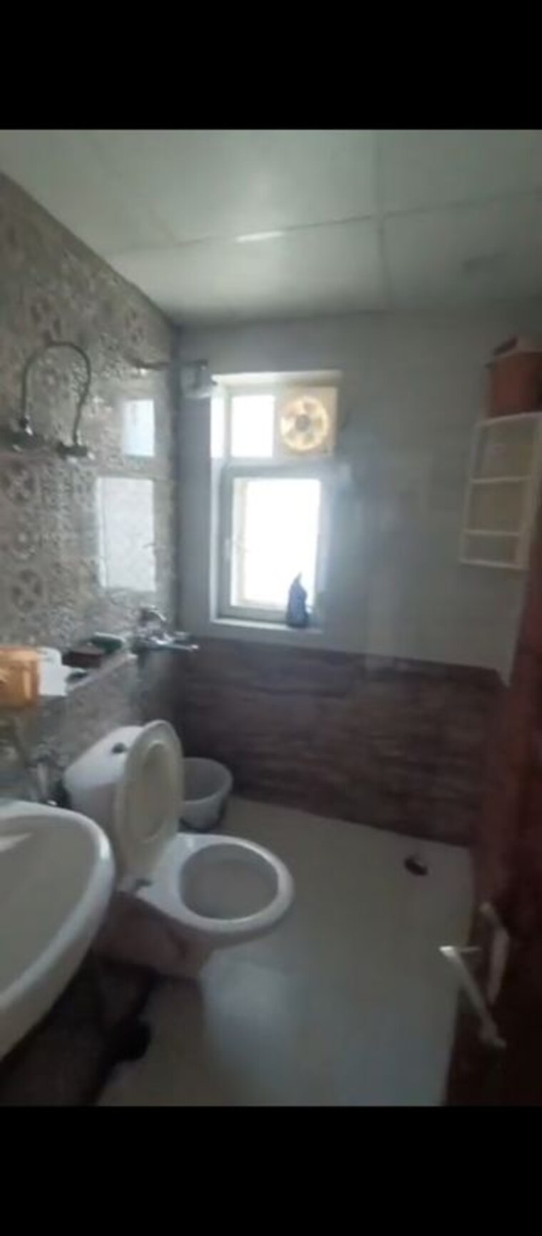 Bathroom, bptp-park-elite-premium 4 Bedroom 1402 Sq.Ft. Apartment In Sector 84 Faridabad 10377764