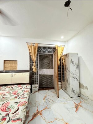 Bedroom in 1 RK Independent House at Upsidc Site B – for Rent