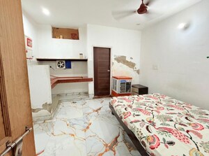 Bedroom in 1 RK Independent House at Upsidc Site B – for Rent