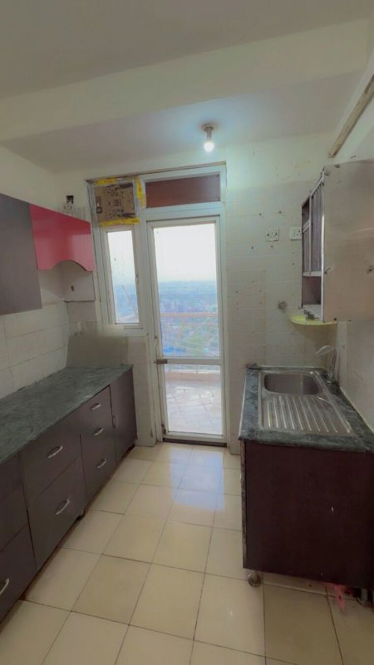 Kitchen, bptp-parklands 3 Bedroom 1400 Sq.Ft. Apartment In Sector 76 Faridabad 10377775