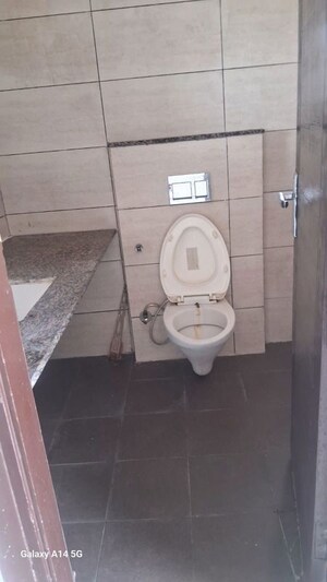 Bathroom in 3 BHK Apartment at Motiaz Royal Citi, Ambala Highway – for Rent