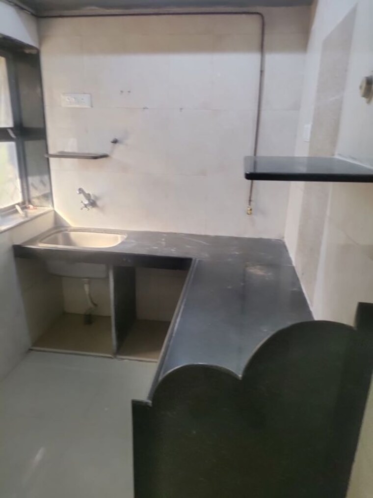 Kitchen, vaishali-nagar-chs 1 Bedroom 550 Sq.Ft. Apartment In Mulund West Mumbai 10374134