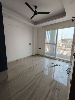 Room in 3 BHK Apartment at Bestech Park View Spa Next, Sector 67 – for Sale