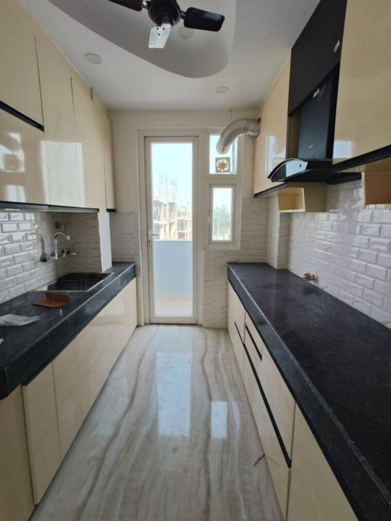 Kitchen, bestech-park-view-spa-next 3 Bedroom 1985 Sq.Ft. Apartment In Sector 67 Gurgaon 10377785