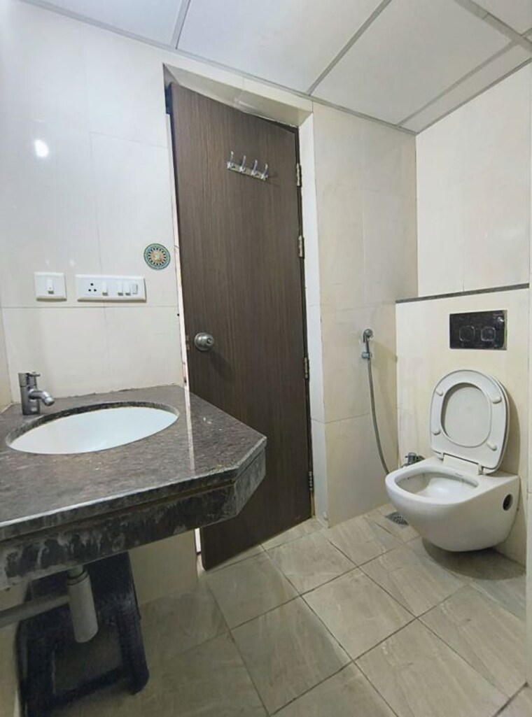 Bathroom, duville-riverdale 3 Bedroom 800 Sq.Ft. Apartment In Kharadi Pune 10377769