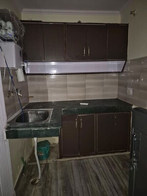 Kitchen in 1.5 BHK Builder Floor at Mayur Vihar – for Rent