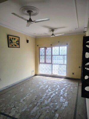 Bedroom in 2.5 BHK Apartment at Sahayog CHS Vasundhara Sector 9, Vasundhara Sector 9 – for Sale