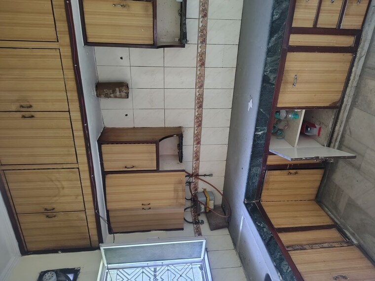 Balcony, sahayog-chs-vasundhara-sector-9 2.5 Bedroom 1450 Sq.Ft. Apartment In Vasundhara Sector 9 Ghaziabad 10377808