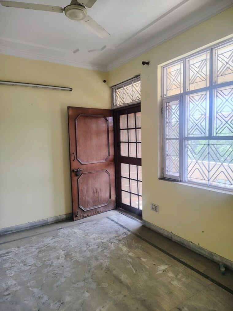 Room, sahayog-chs-vasundhara-sector-9 2.5 Bedroom 1450 Sq.Ft. Apartment In Vasundhara Sector 9 Ghaziabad 10377808
