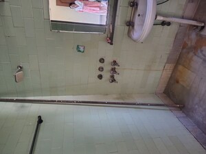 Bathroom in 2.5 BHK Apartment at Sahayog CHS Vasundhara Sector 9, Vasundhara Sector 9 – for Sale