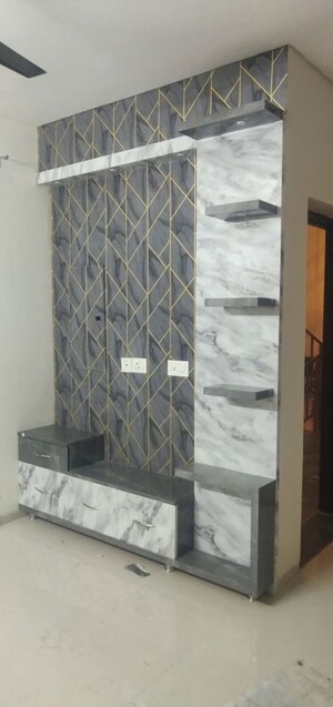Bathroom in 3 BHK Builder Floor at BPTP Parkland Pride, Sector 77 – for Rent