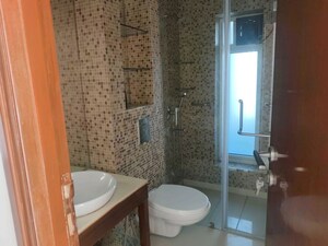 Bathroom in 4 BHK Apartment at Mahalaxmi Arch, Mahalaxmi – for Rent