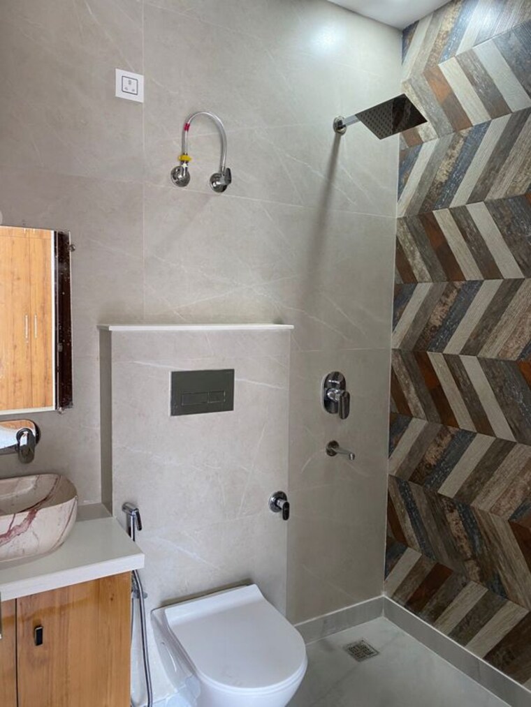 Bathroom, vikas puri 3 Bedroom 1250 Sq.Ft. Apartment In Vikas Puri Delhi 10377855
