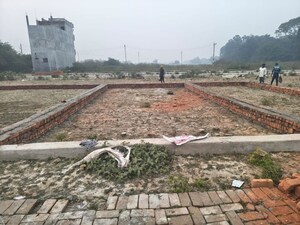 Plot Area in  Plot at Matiyari – for Sale